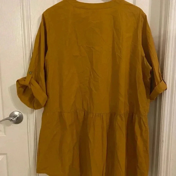 LOGO By Lori Goldstein 100% Cotton Peplum Tunic - Picture 7 of 7